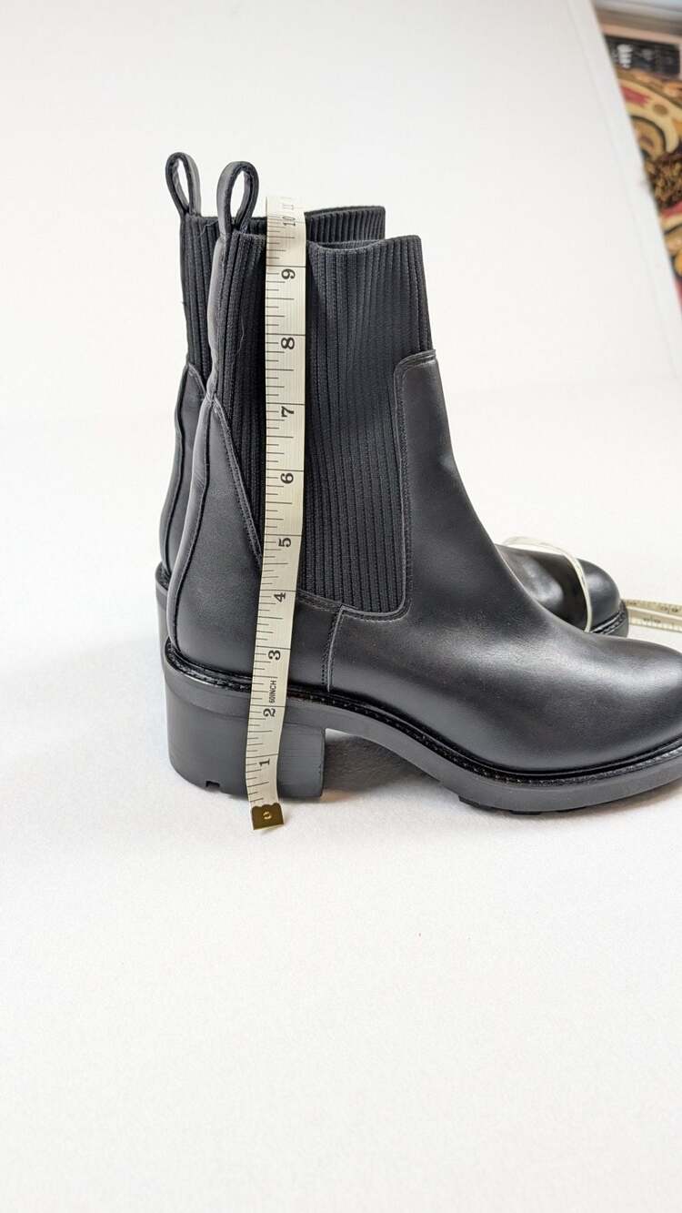 Steve Madden Holley Black Ribbed Sock Ankle Boots women’s 8.5 - Picture 2 of 6